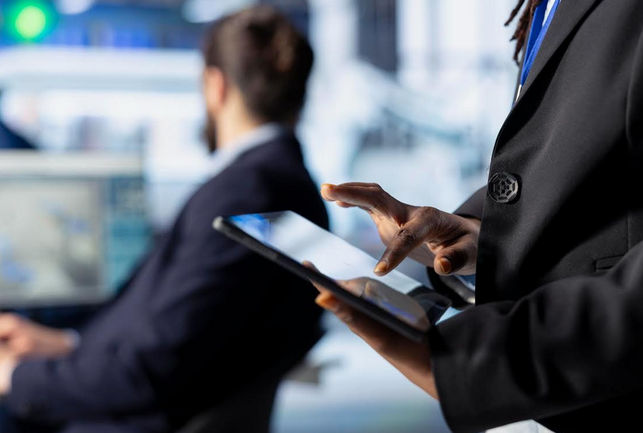 Abasteo: su aliado estratégico en compras tecnológicas empresariales